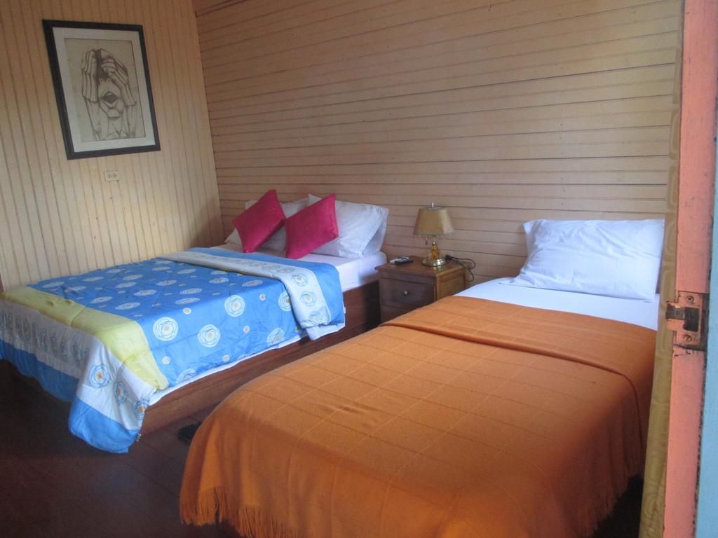 פרובידנסייה Hotel Flemming Tree מראה חיצוני תמונה